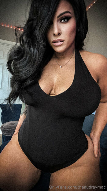 Full leaked Audreymac private photo