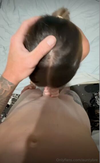 Full leaked Auntybre private photo