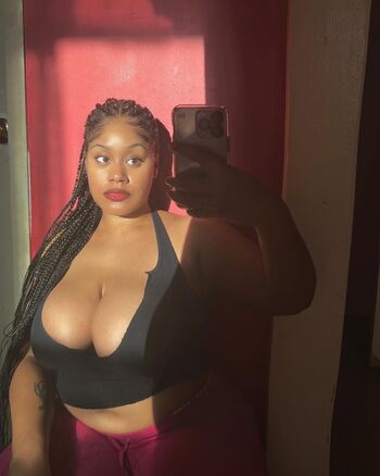 Full leaked Auntynajaa private photo