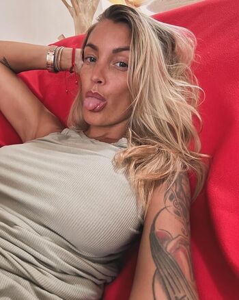Full leaked Aurelie dotremont private photo
