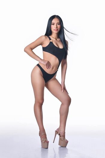 Full leaked Aurey balonzo page private photo