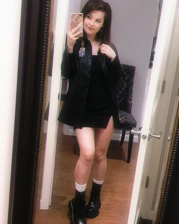 Full leaked Auroraiskira private photo
