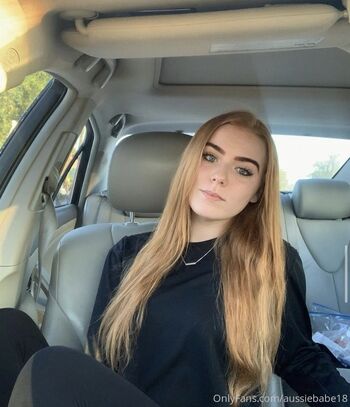 Full leaked Aussiebabe private photo