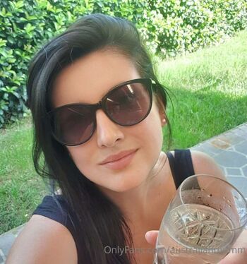 Full leaked Australian mumm private photo
