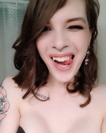 Full leaked Autumn rain private photo