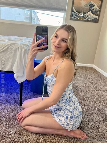 Ava archer