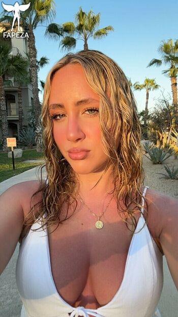 Full leaked Ava kolker private photo