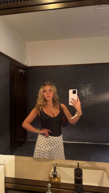 Full leaked Ava kolker  page private photo