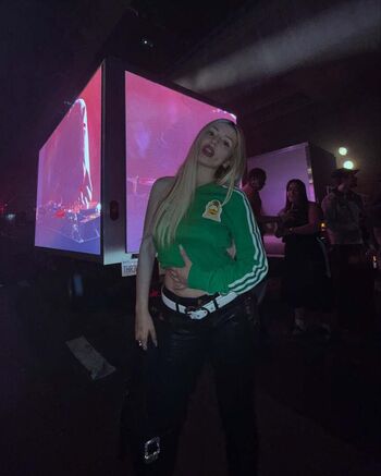 Full leaked Ava max private photo