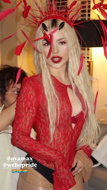 Full leaked Ava max private photo