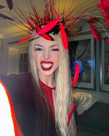 Full leaked Ava max private photo