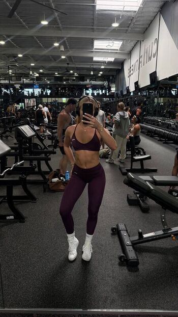Full leaked Ava robar private photo