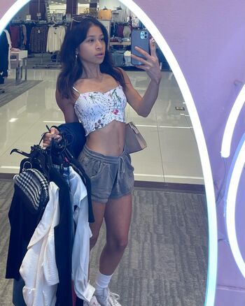 Full leaked Ava yulisa page private photo