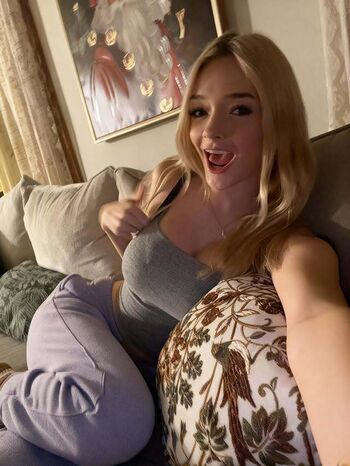 Full leaked Ava page private photo