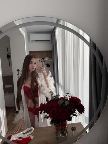 Full leaked Avabo private photo