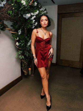 Full leaked Avani gregg page private photo