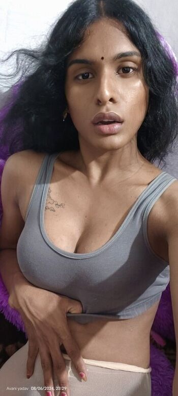 Full leaked Avani yadav private photo