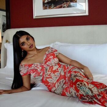 Full leaked Avantika private photo