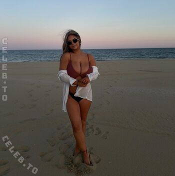 Full leaked Avaschillaci private photo