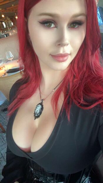 Full leaked Avasreddiary private photo