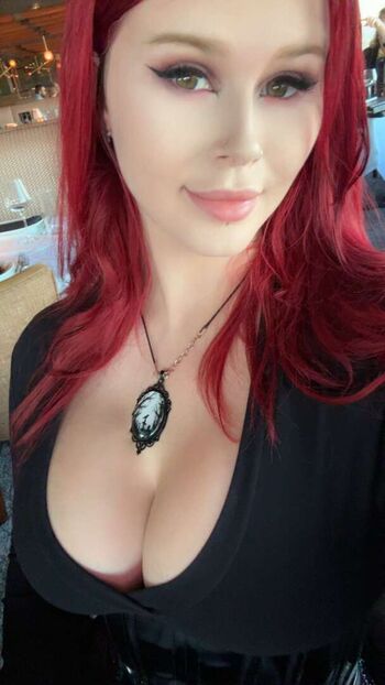 Full leaked Avasreddiary private photo