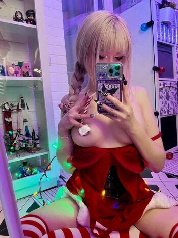 Full leaked Avdeech private photo