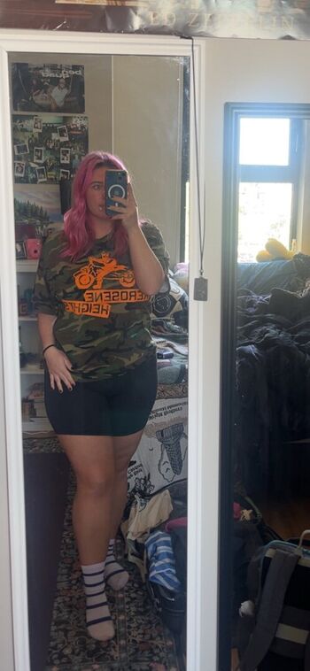 Full leaked Averageallison private photo