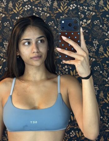Full leaked Aviva mehta private photo