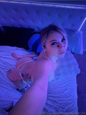 Full leaked Avocadojuice private photo