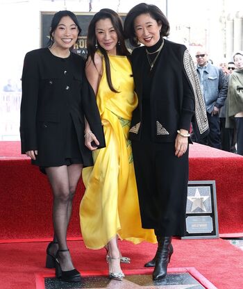 Full leaked Awkwafina private photo