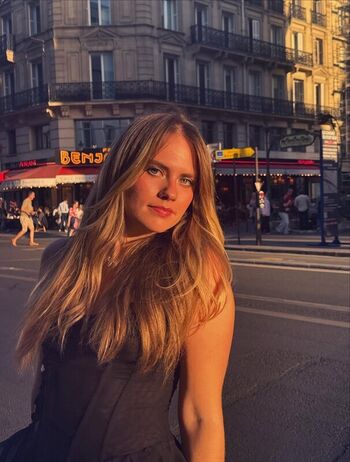 Full leaked Axelle maga private photo