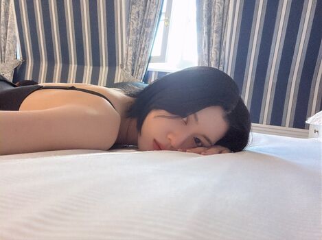 Ayaka Miyoshi