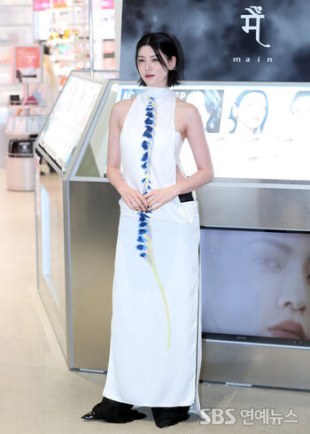 Full leaked Ayaka miyoshi page private photo