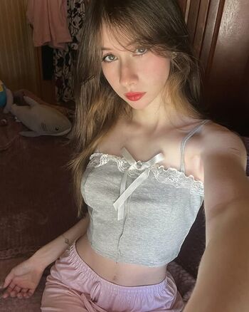 Full leaked Glamgirl/ private photo