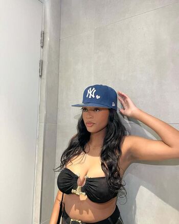 Full leaked Ayanda pambo private photo
