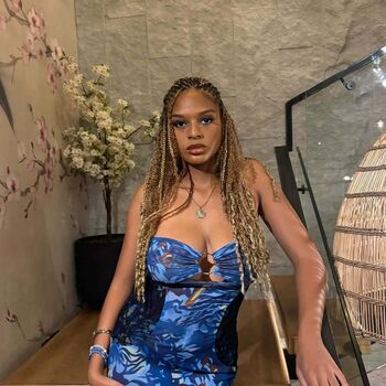 Full leaked Ayanda pambo private photo