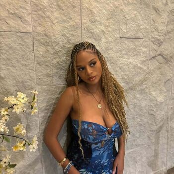 Full leaked Ayanda pambo private photo