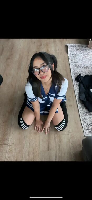 Full leaked Ayasuzuki private photo