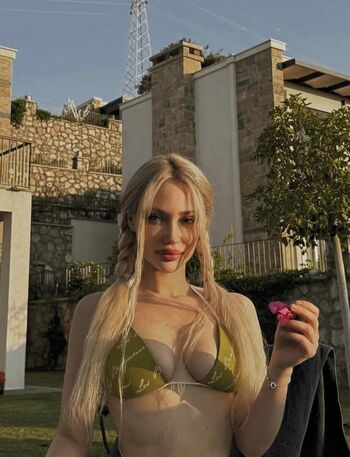 Full leaked Ayda kutay private photo