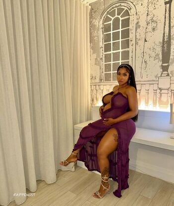 Full leaked Ayesha howard private photo