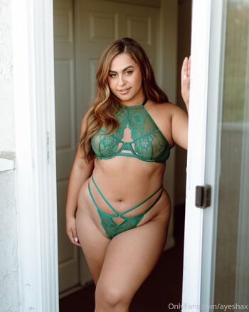 Full leaked Ayeshax private photo
