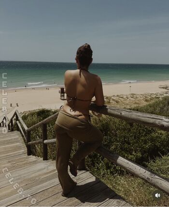 Full leaked Aylinabr private photo