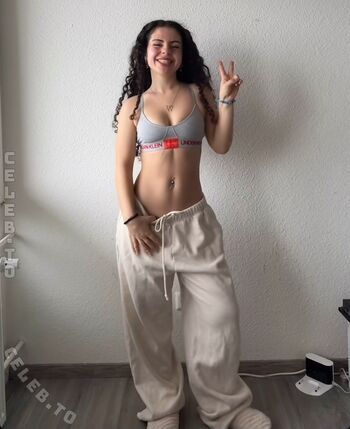 Full leaked Aylinaphrodite private photo