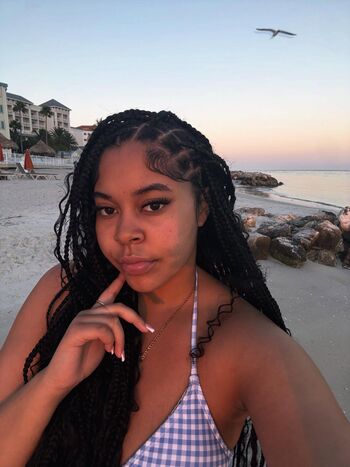 Full leaked Ayoo londyn private photo