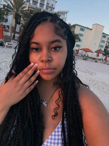 Full leaked Ayoo londyn private photo