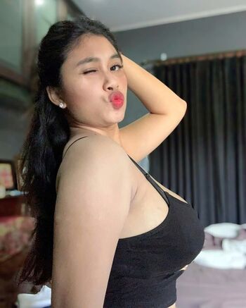 Full leaked Ayu tarisa private photo