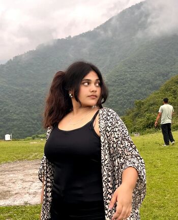 Full leaked Ayushi bhardwaj private photo