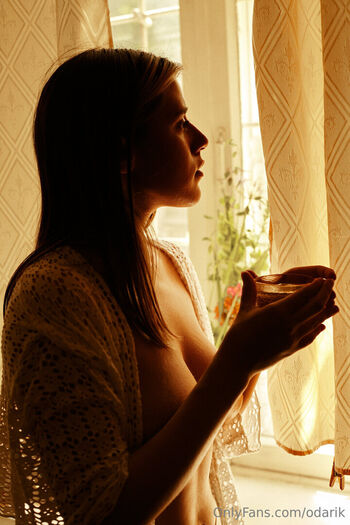Full leaked Azuki sun private photo