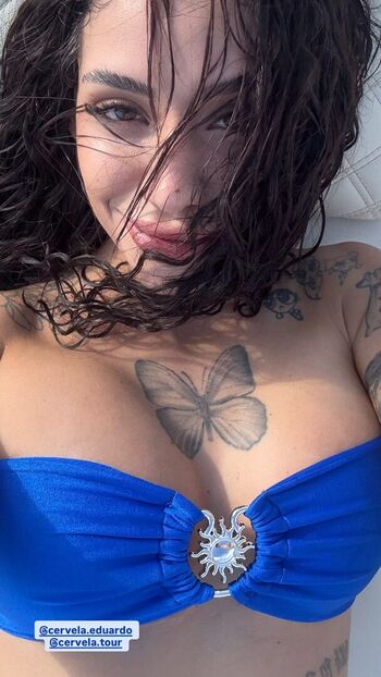Full leaked Azzy private photo
