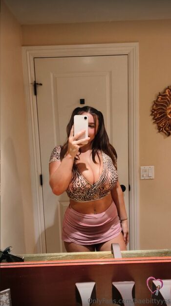 Full leaked Babittyyss private photo